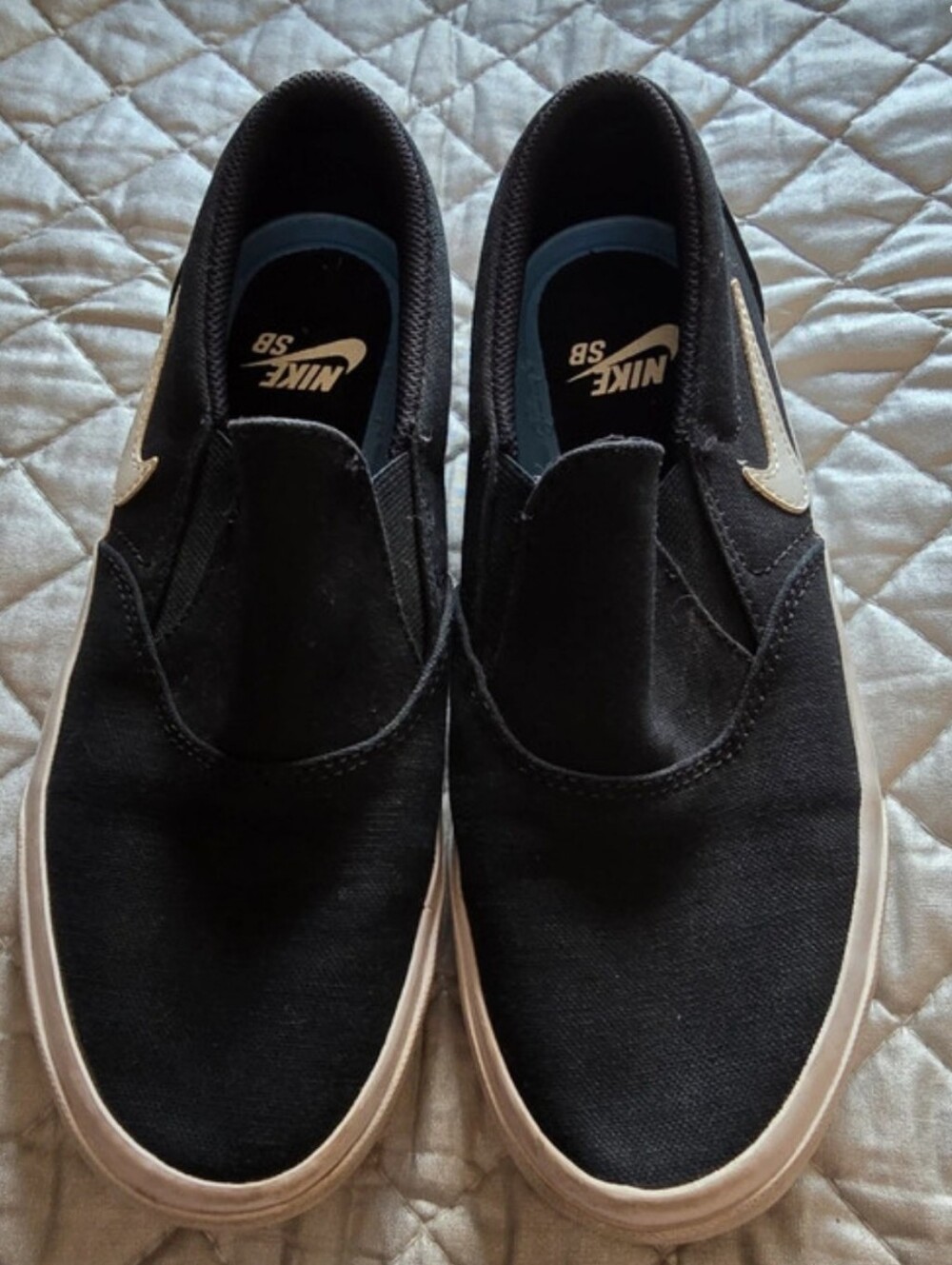 Slip-On Nike Canvas Sneakers in Black